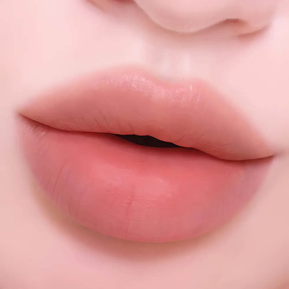 CLIO Hug Blur Tint 3.1g (8 colors to choose)