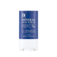 The BENTON Mineral Sun Stick SPF50/PA++++ 15g is a portable and convenient sun protection solution designed for easy, on-the-go application.