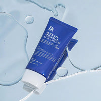 This sunscreen features a blend of physical UV filters, such as zinc oxide and titanium dioxide, which offer broad-spectrum protection against harmful UVA and UVB rays.