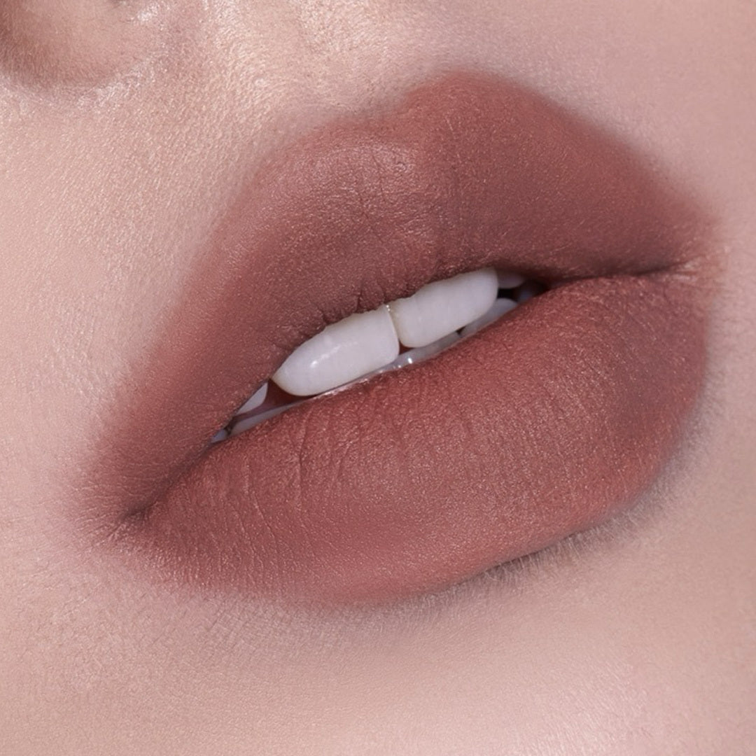 RISKY Be Bold Lip Blushed (9 Shades)
