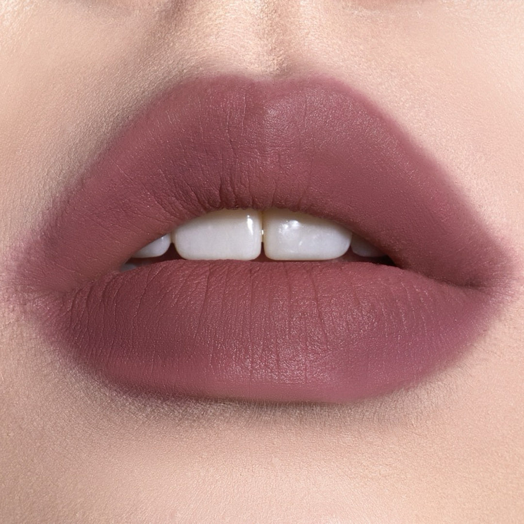 RISKY Be Bold Lip Blushed (9 Shades)