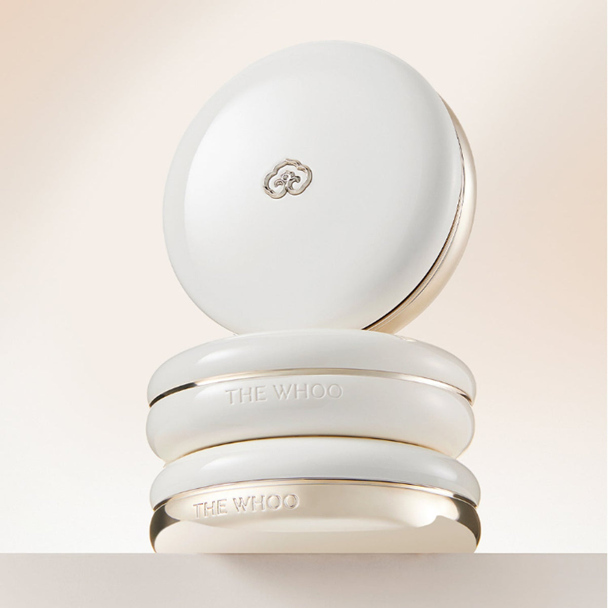 THE WHOO Royal Complexion Glow Cushion + Refill Set (2 Colors)