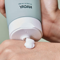YADAH After Shower Moisture Care Set (Body Wash 900ml + Body Lotion 200ml)
