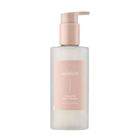 beiskin Mild Gel To Foam Cleanser 200ml, a gentle cleanser that transforms from a soft gel to a rich foam, effectively removing impurities and makeup while maintaining the skin's natural moisture balance.