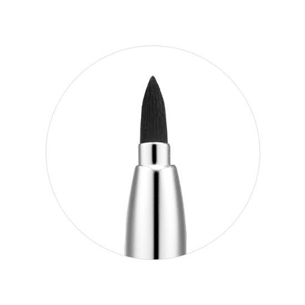 The brush head is made from high-quality, soft bristles that ensure smooth and even application of lipsticks, glosses, and liners.
