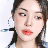 One end is perfect for detailed shading and blending, while the other offers a larger surface for broader application.