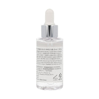 Its lightweight, fast-absorbing formula provides antioxidant protection against environmental damage while supporting a smoother, more youthful complexion.