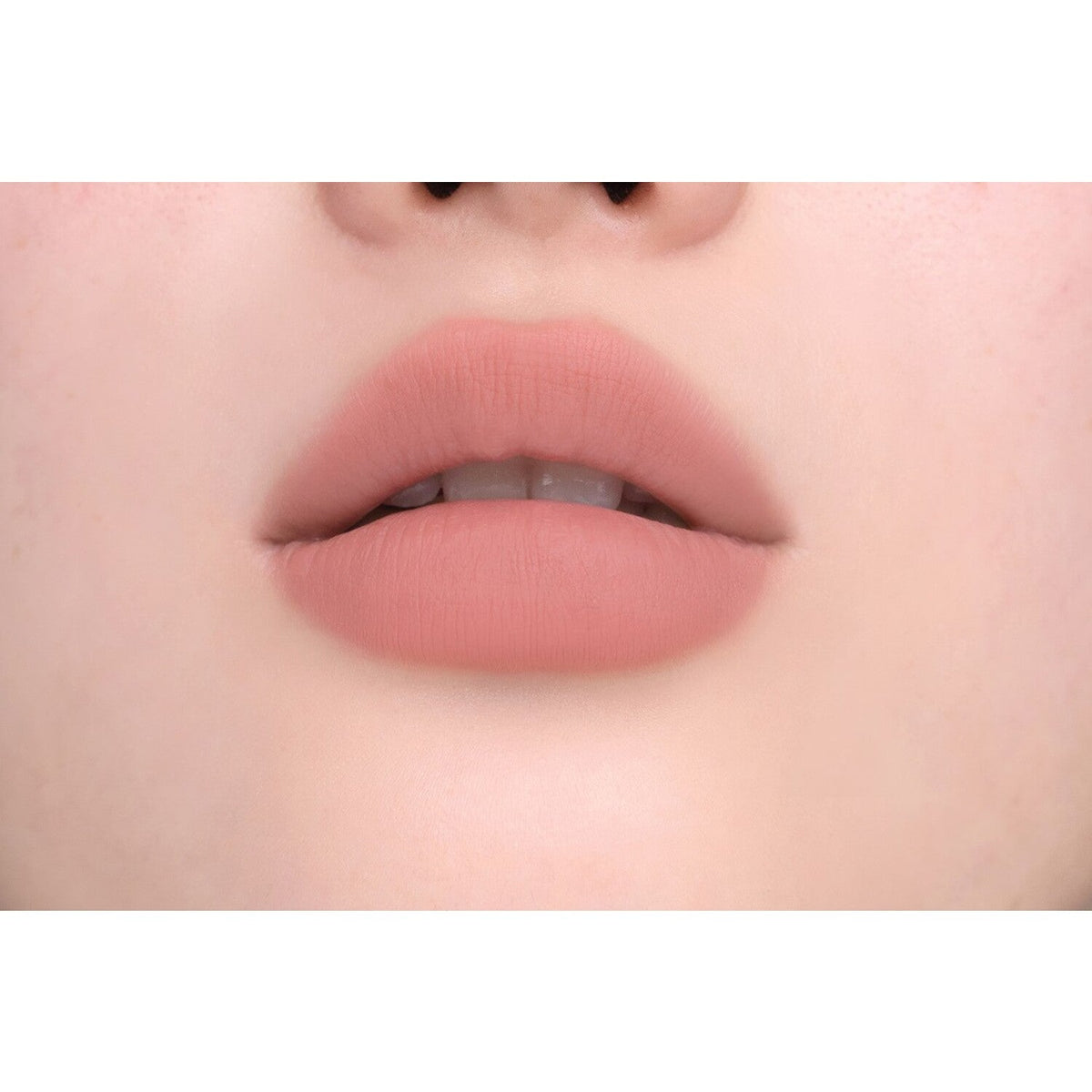 A vibrant TPSY Plumply Lip Liner, 0.11g, shown in its sleek packaging, perfect for achieving that plump lip effect.