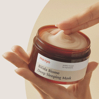 Provides deep and long-lasting moisture.