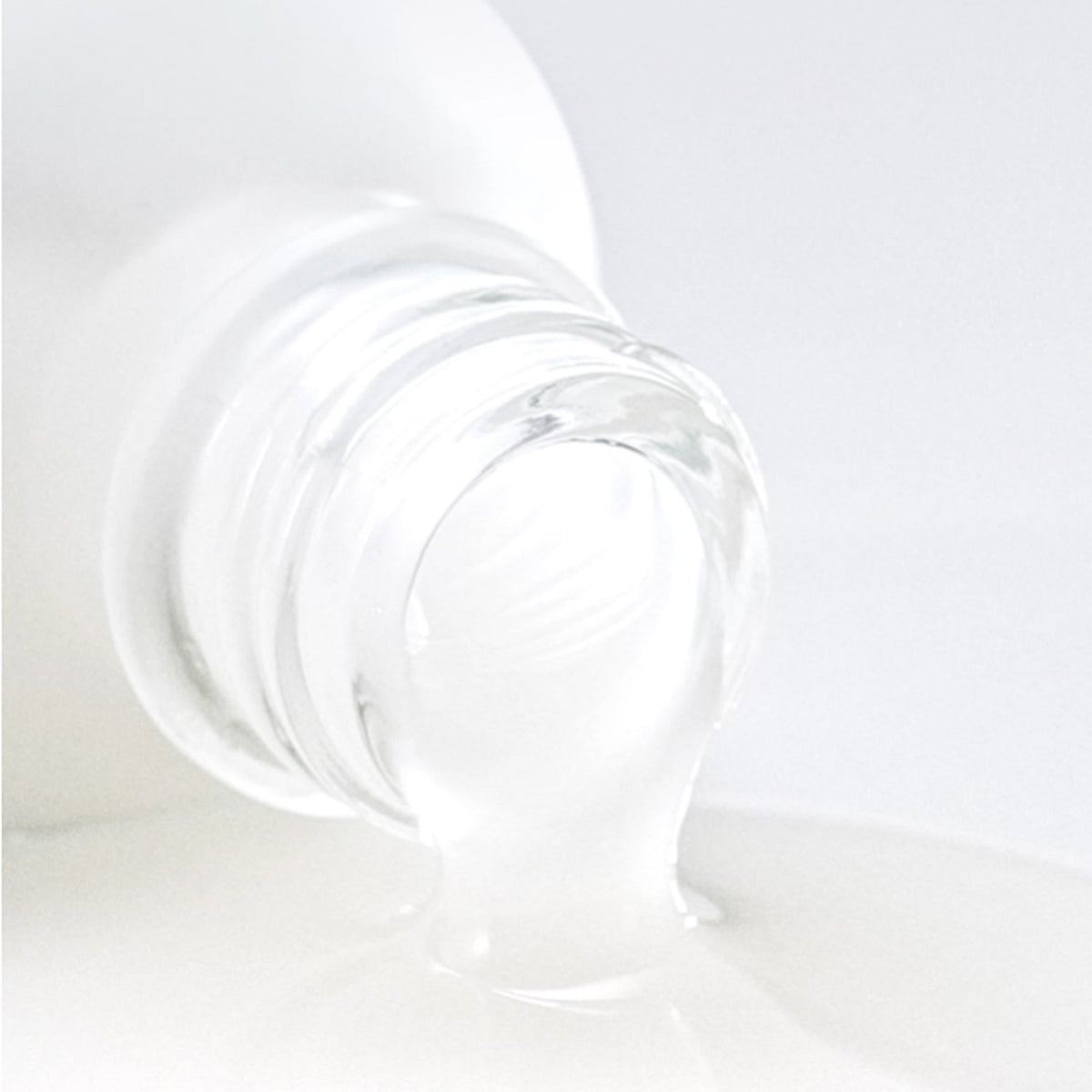 ma:nyo Galactomy Melacore Essence 50ml