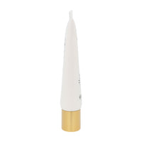 Protection: Provides comprehensive protection from harmful UV rays, helping to prevent sunburn and premature aging.