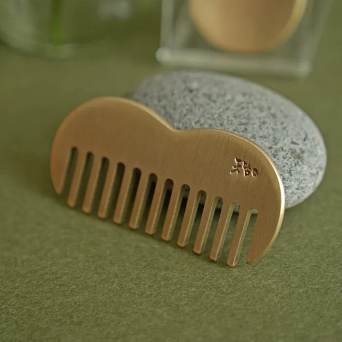 NOTDAM Bangjja Brassware Apple-Comb Scalp Gua Sha Comb with Complimentary Jeogori Gift