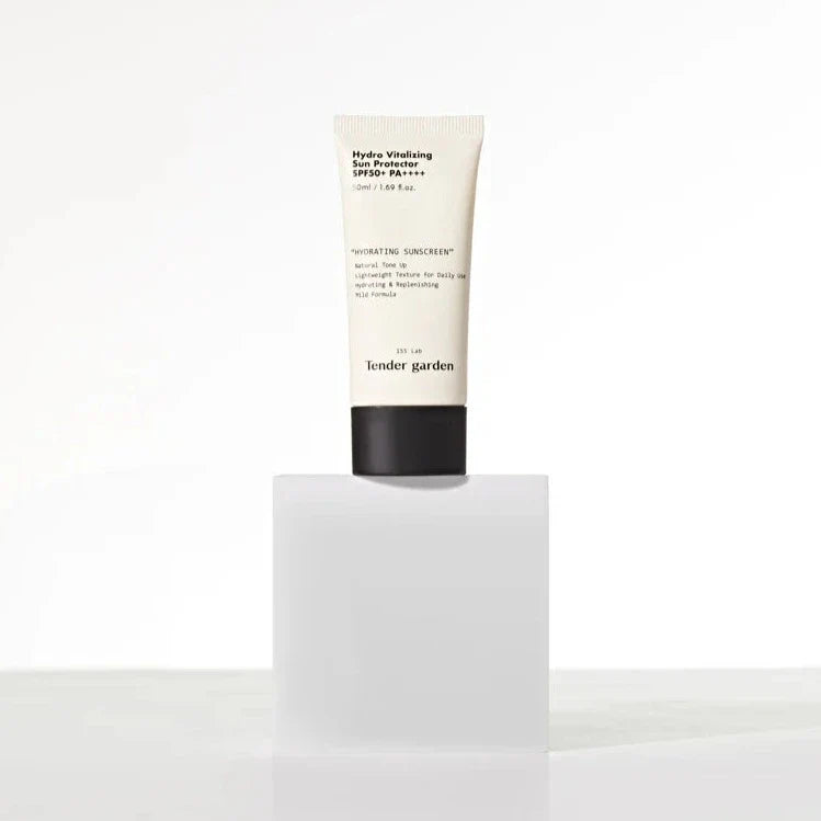 (Matt) Tender garden Hydro Vitalizing Sun Protector SPF50+ PA++++ 50ml - DODOSKIN